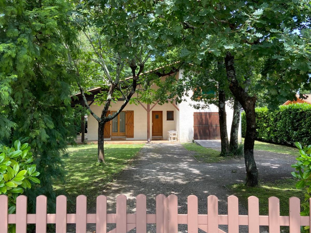 Villa Climatisee Et Wifi Gujan A 5 Mn Du Bassin D'Arcachon Exterior photo